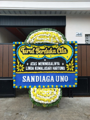 Papan Bunga Duka di Gari